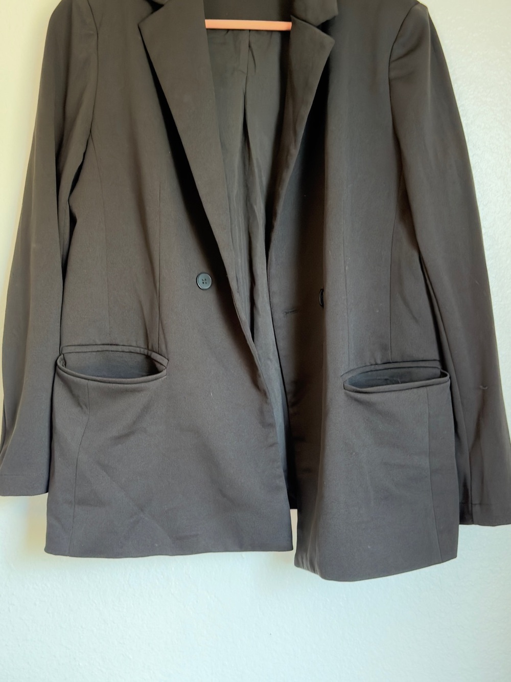 Classic Black Single-Button Women's Blazer